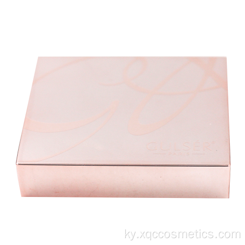 Сулуулук үчүн Blush косметика